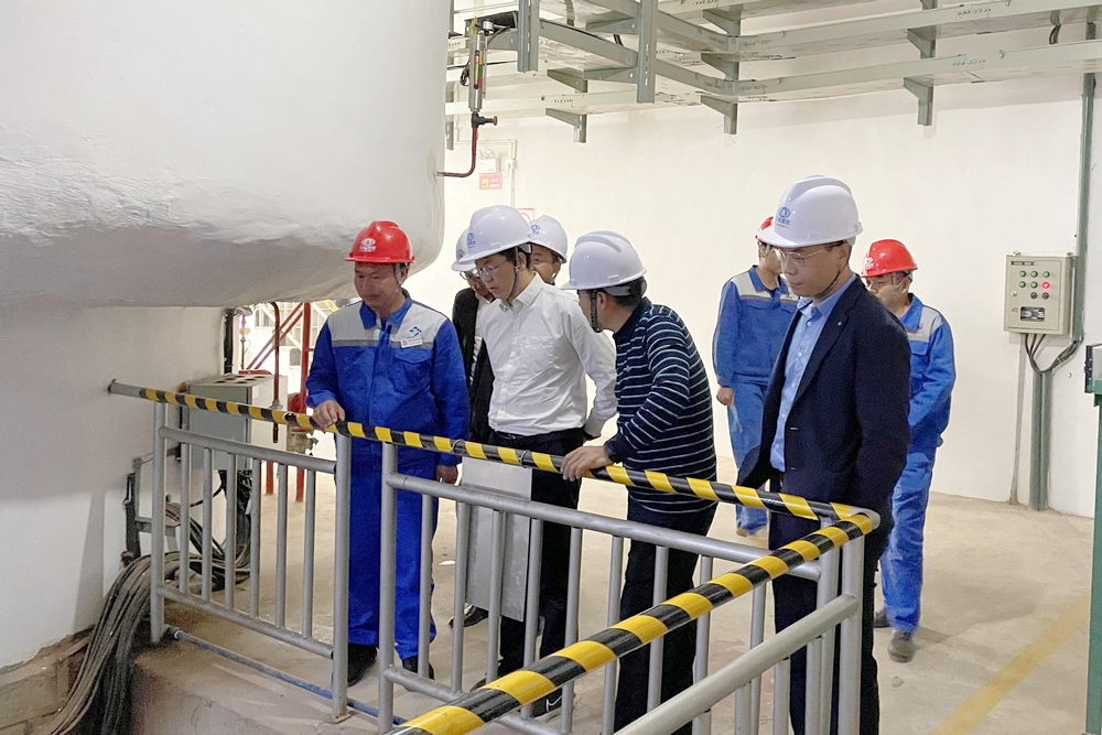 1614165623287538.jpg 趙瓊?cè)A一行到華寧三佳水電站檢查指導(dǎo)1.jpg